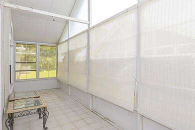 Move-in ready 2/2 Jasmine Villa in a charming courtyard setting - photo 33
