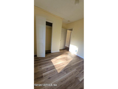 **Huge Income Potential in a Prime Location!** **Perfect - photo 10