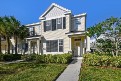 Lake Townhome/Townhouse Sale Pending in Tampa, Florida