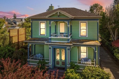 A rare piece of Santa Cruz history, 233 Van Ness Ave is an 1883 - photo 1