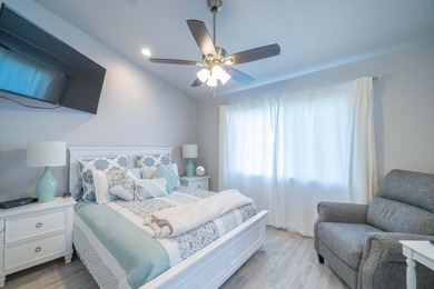 Income-Producing Vacation Rental Opportunity in the Heart of - photo 12