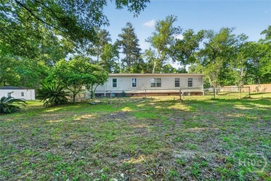 New PRICE - Charming 3 bed, 2 bath home nestled in a peaceful - photo 21