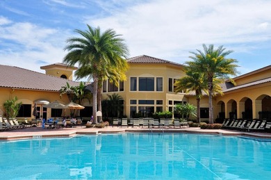 WATER WATER EVERYWHERE! Amazing Southern center Lake views will - photo 4