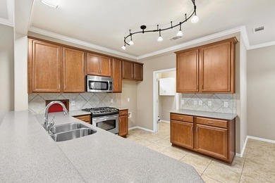 Welcome to easy living in one of the area's most sought-after - photo 10