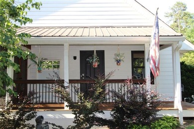 Lake Lanier Home For Sale in Cumming Georgia