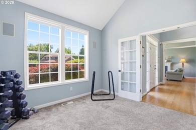 Welcome to this fantastic home located on a cul-de-sac in the - photo 6