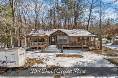 Lake Home For Sale in Crossville, Tennessee