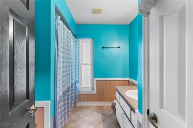 Short Sale Opportunity. Spacious 3-bedroom, 2-bath home offering - photo 17