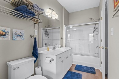 Beautiful 1-bedroom, 1-bath end unit located in the highly - photo 18