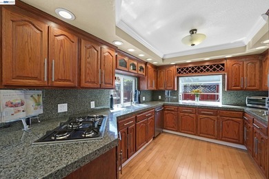 RECENT PRICE IMPROVEMENT, now aligned with today's market! - photo 10
