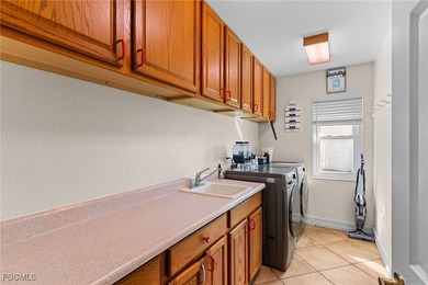 Short Sale Opportunity. Spacious 3-bedroom, 2-bath home offering - photo 21