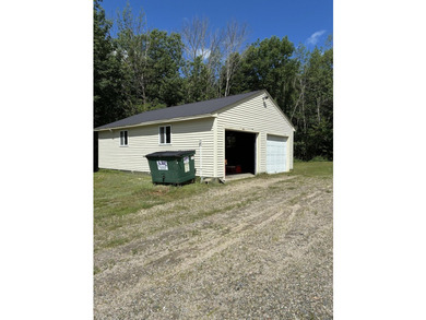 Welcome to 32 Leander Harmon Road! This home provides country - photo 21
