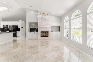 SPACIOUS CUSTOM 5 BEDROOM, 4 BATHROOM HOME IN GATED COMUNITY ON - photo 30