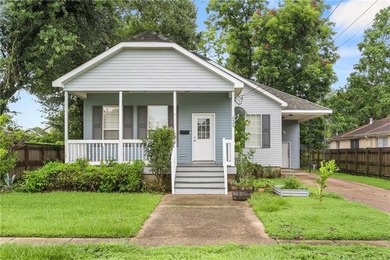 Lake Pontchartrain Home For Sale in New Orleans Louisiana
