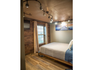 Minutes from Flaming Gorge, this exceptional 2.2-acre property - photo 37
