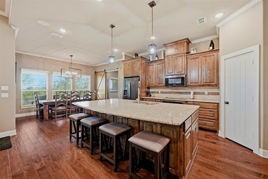 Welcome to your private retreat in the prestigious Rock Creek - photo 7