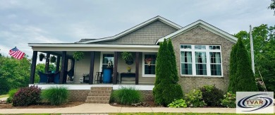 Lake Home For Sale in Buchanan, Tennessee