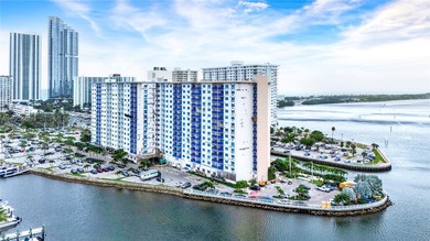 Experience elevated Miami living in this stunning 1-bedroom - photo 5