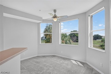 New Photos and Zillow 3D Tour Available! Enjoy maintenance-free - photo 11