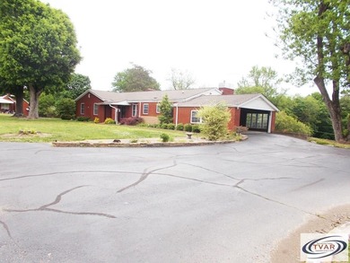 Kentucky Lake Home Active Under Contract in Camden Tennessee