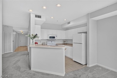 New Photos and Zillow 3D Tour Available! Enjoy maintenance-free - photo 14