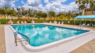 Gorgeous condo is furnished and filled with beautiful upgrades! - photo 18