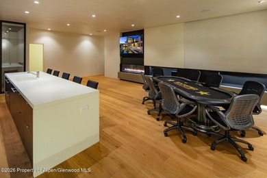 A rare offering on Red Mountain, combining luxury contemporary - photo 19