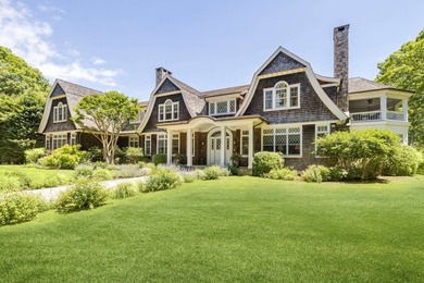 Welcome to 58 Wainscott Stone Road, a timeless Hamptons classic - photo 3