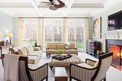 Welcome to 58 Wainscott Stone Road, a timeless Hamptons classic - photo 6