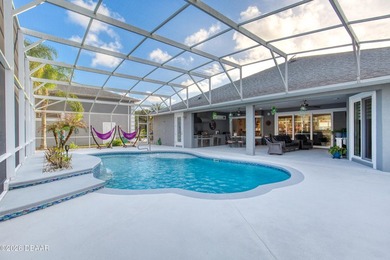 A CUSTOM HOME, Beautiful home, with open floor plan a lot of - photo 40