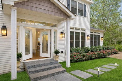 Pristine new construction tucked along the fringe of East - photo 3