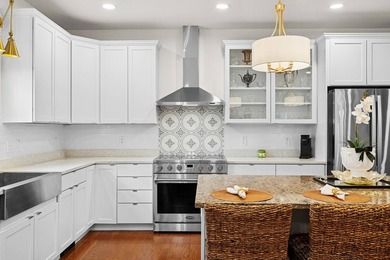 Pristine new construction tucked along the fringe of East - photo 9