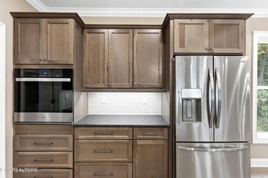 Brand new construction and move-in ready in Tellico Village! - photo 16