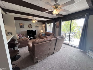 Welcome to your private escape in Clear Lake! This desirable - photo 4