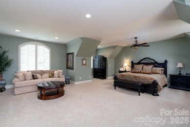 Magnificent lakefront retreat with private pier only an hour - photo 25