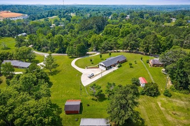 Welcome to 1069 McGregor Ln, a sprawling 3,894-sq.-ft home - photo 32