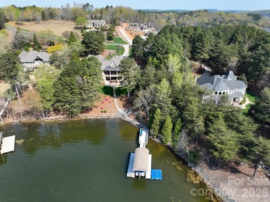 Magnificent lakefront retreat with private pier only an hour - photo 47