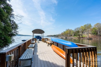 Magnificent lakefront retreat with private pier only an hour - photo 48