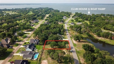 Nearly half an acre in Cedar Creek Landing with beautiful - photo 5