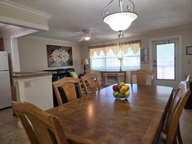 Spectacular open concept 1 bedroom 1.5 bath. This condo is in a - photo 9