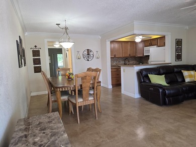 Spectacular open concept 1 bedroom 1.5 bath. This condo is in a - photo 10