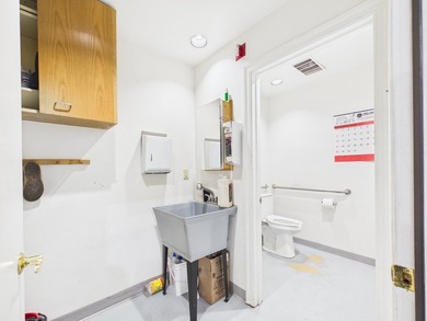 There is not another property with this versatility, location - photo 4