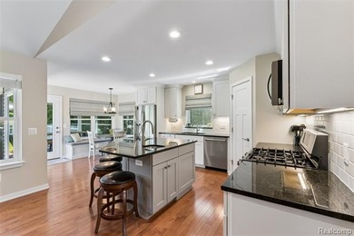 Welcome to this beautifully crafted 2019 custom-built home with - photo 8