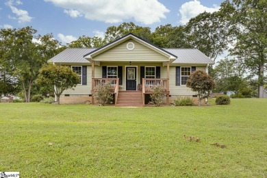 Lake Home For Sale in Abbeville, South Carolina