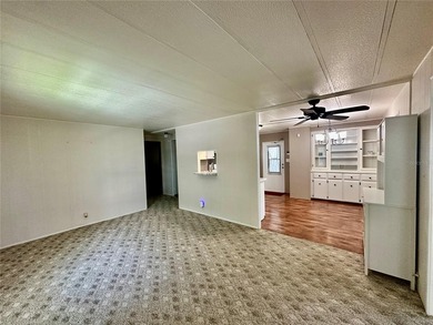 Great price improvement and you own your own land - no lot rente - photo 10
