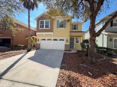 Oakleaf Lake Area Home For Sale in Orange Park Florida
