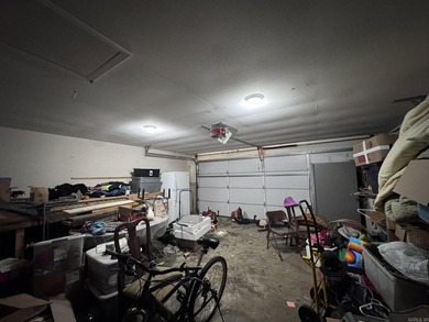Beautiful home with a location that can't be beat! Conveniently - photo 12