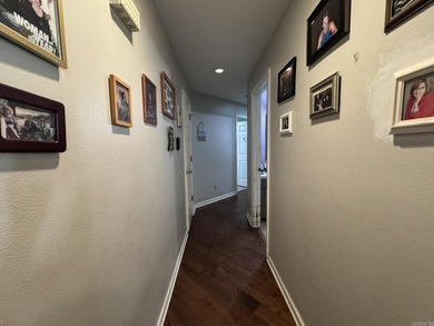 Beautiful home with a location that can't be beat! Conveniently - photo 14