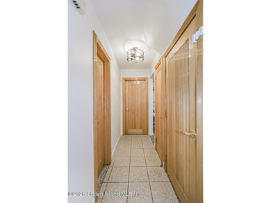 Open House 6/20 & 6/21 12-2pm. Located in the heart of Dongan - photo 18