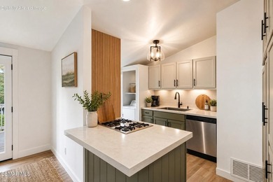Unlock the possibilities with this rare duplex-zoned property in - photo 44